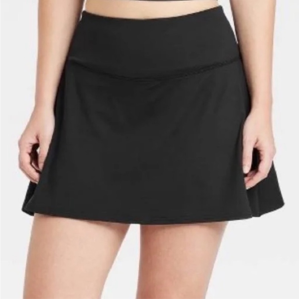 Black Athletic Skort - Picture 2 of 5